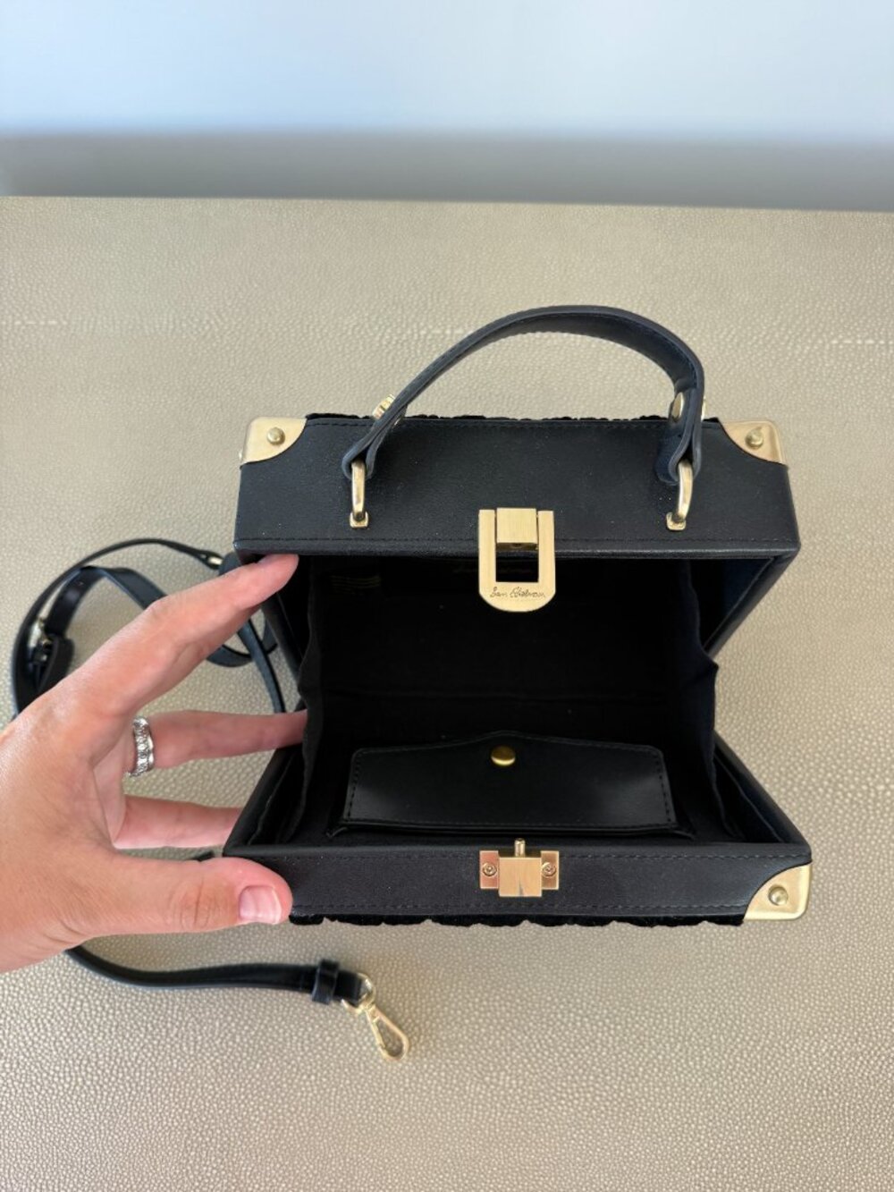 Sam Edelman Calla Hardcase Box Crossbody Black Velvet Bag - Picture 4 of 6